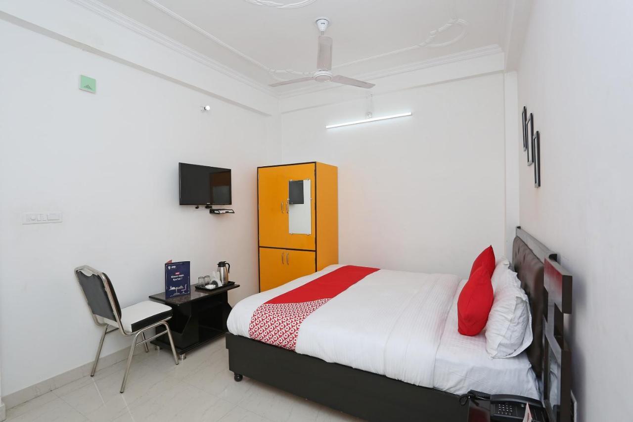 Oyo 11306 Ss Hotel Gorakhpur Bagian luar foto