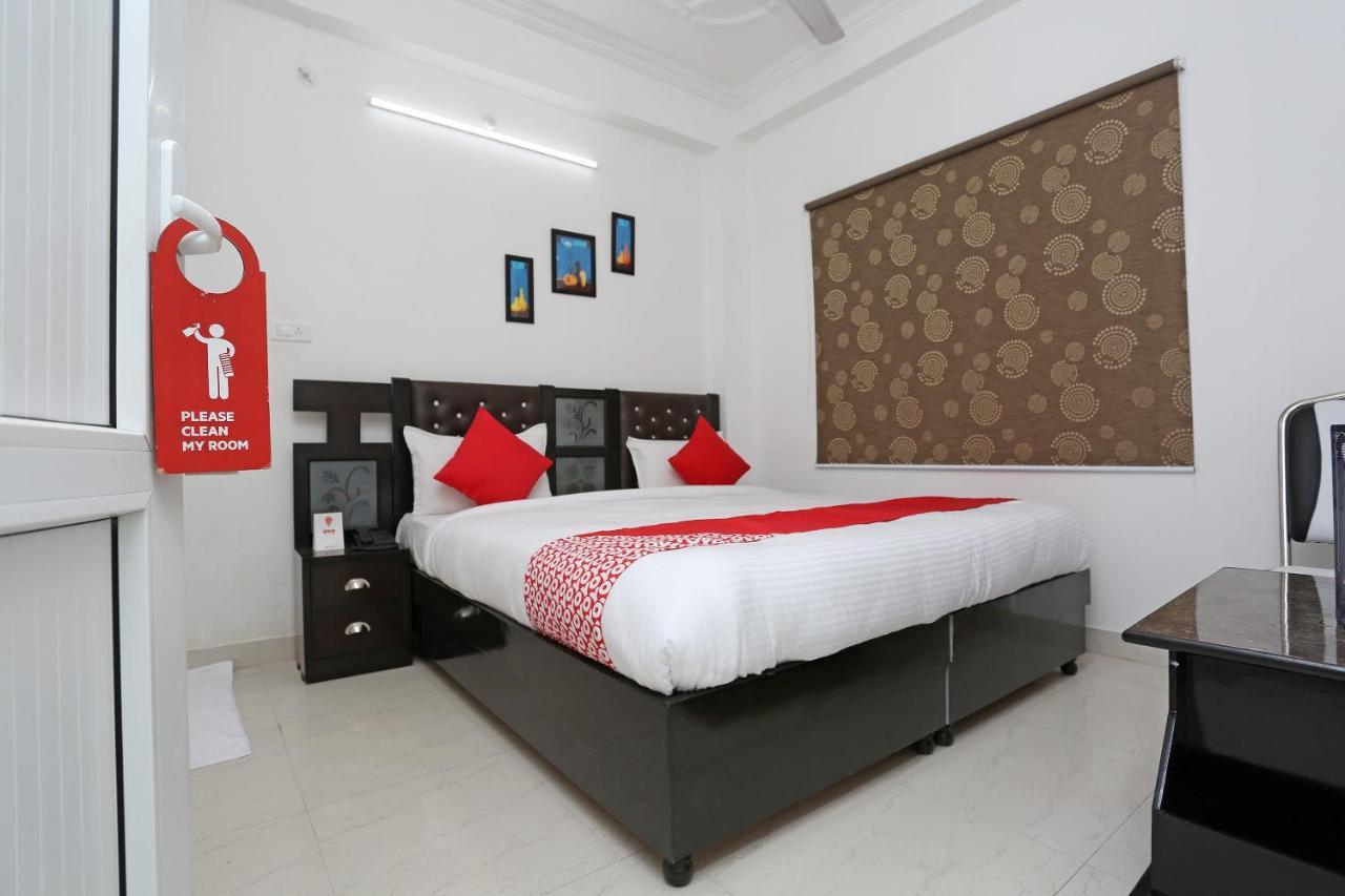 Oyo 11306 Ss Hotel Gorakhpur Bagian luar foto